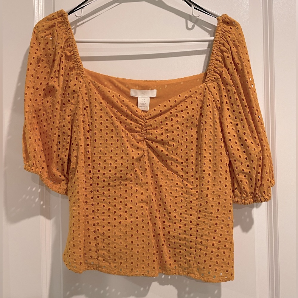 Cropped Mustard Top